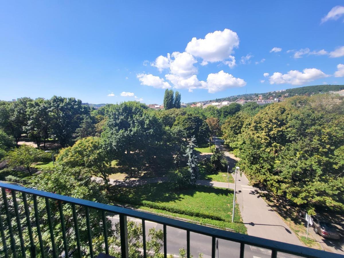 Appartamento Sunny Panorama Flat Near Castle With Balcony Budapest Esterno foto